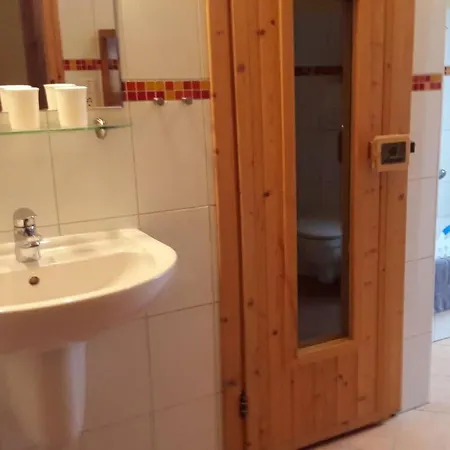 Siems Modern Retreat